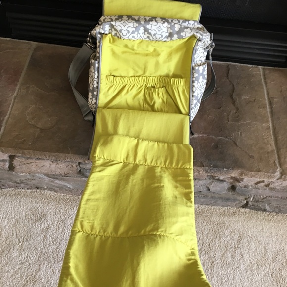 Petunia pickle bottom backpack - Picture 3 of 3